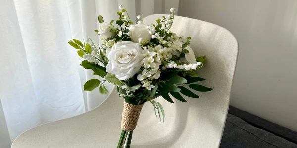 دسته گل عروس